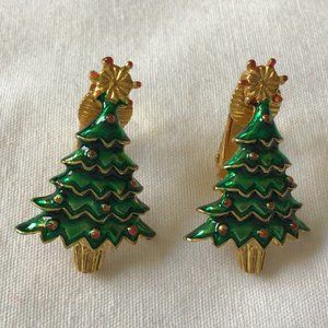 Vero - Christmas Tree Clip On Earrings